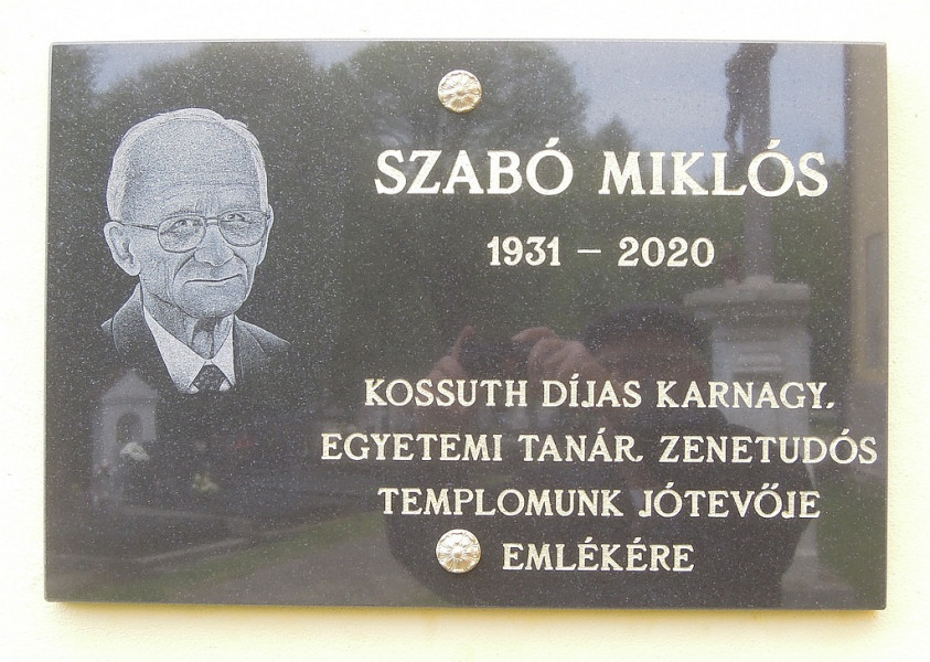 szabo-miklos-emlektablaja-01 szabo-miklos-emlektablaja-01